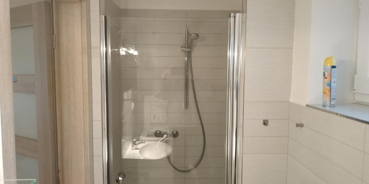 Jana Apartments ブラチスラヴァ エクステリア 写真